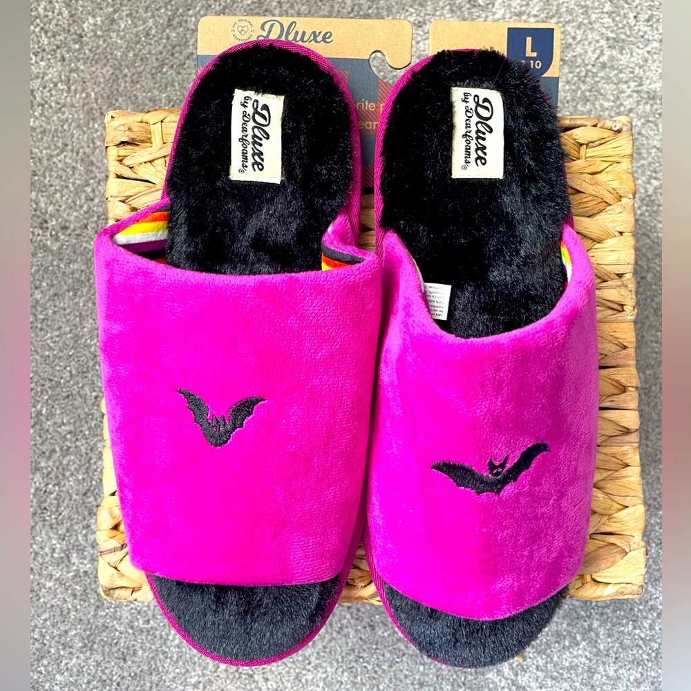 Women’s Dearfoams Magenta/Purple Halloween Slides Slippers Bat Size Large 9 10